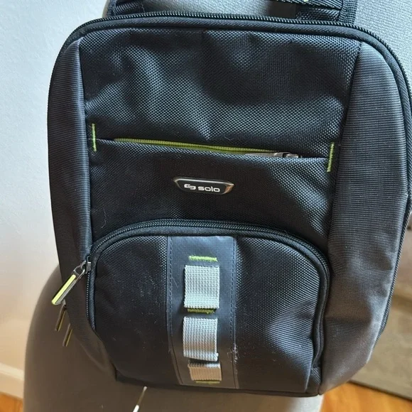 Sling Backpack, Multipurpose Crossbody Shoulder Bag Travel Hiking Yellow, iPad - Picture 3 of 6